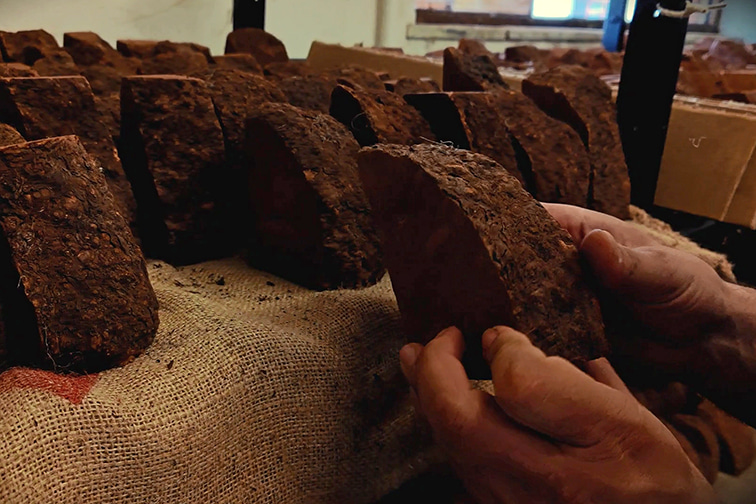 Les meilleures bruyères dans l'atelier Savinelli